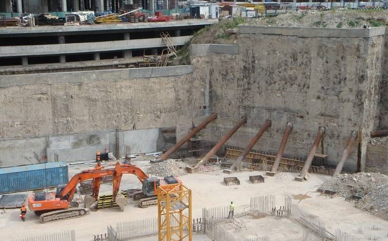 Diaphragm wall
